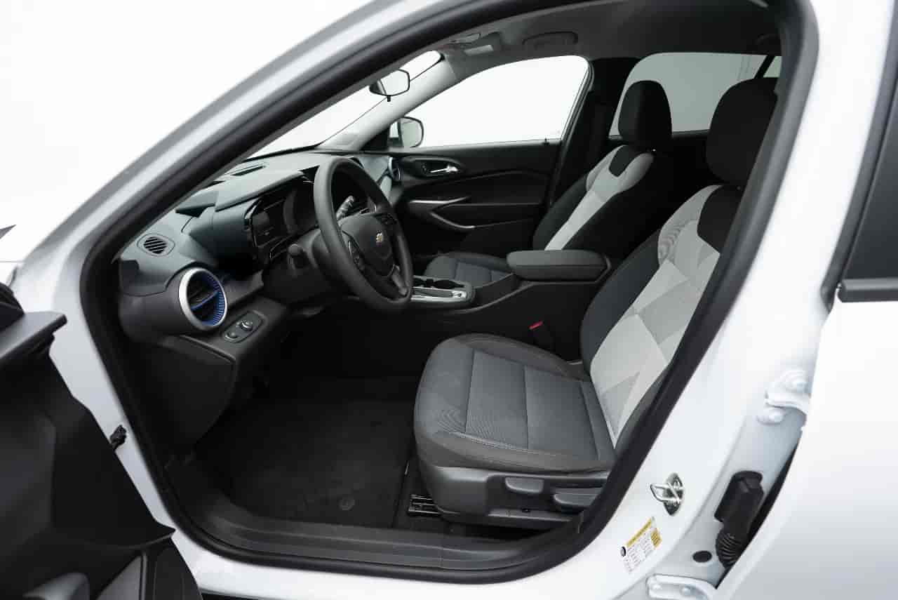CHEVROLET Trax - 10