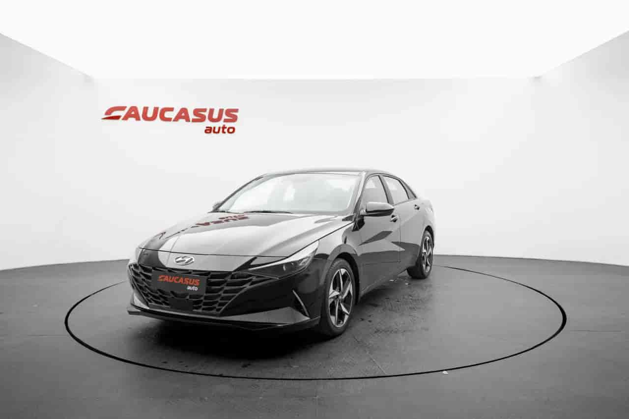 HYUNDAI Elantra - 1