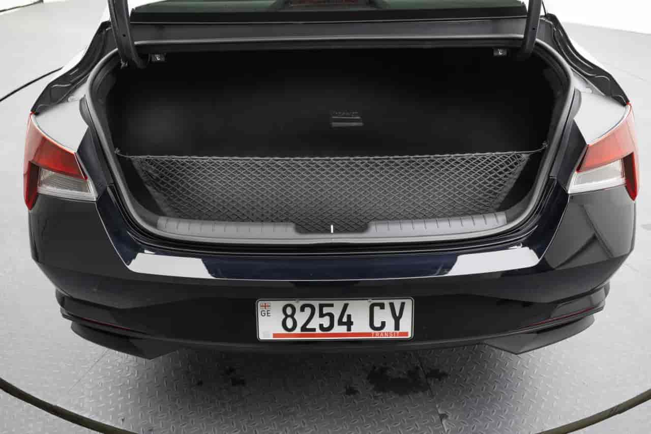 HYUNDAI Elantra - 7