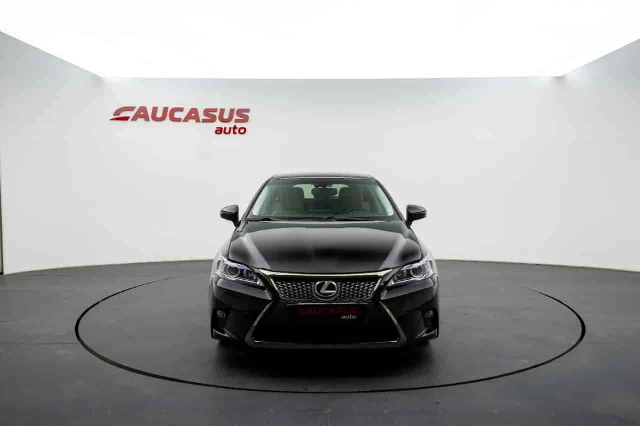 LEXUS CT - 2