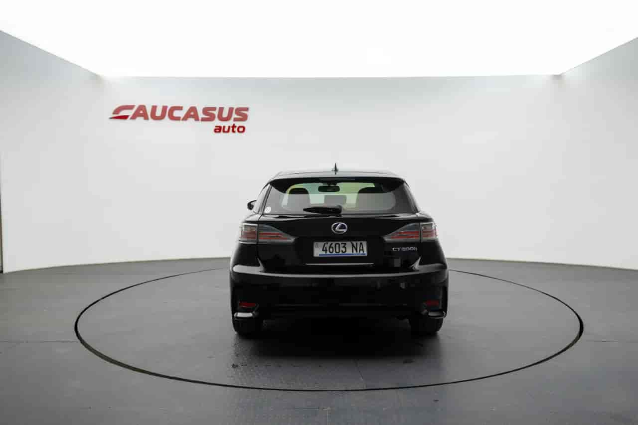 LEXUS CT - 5