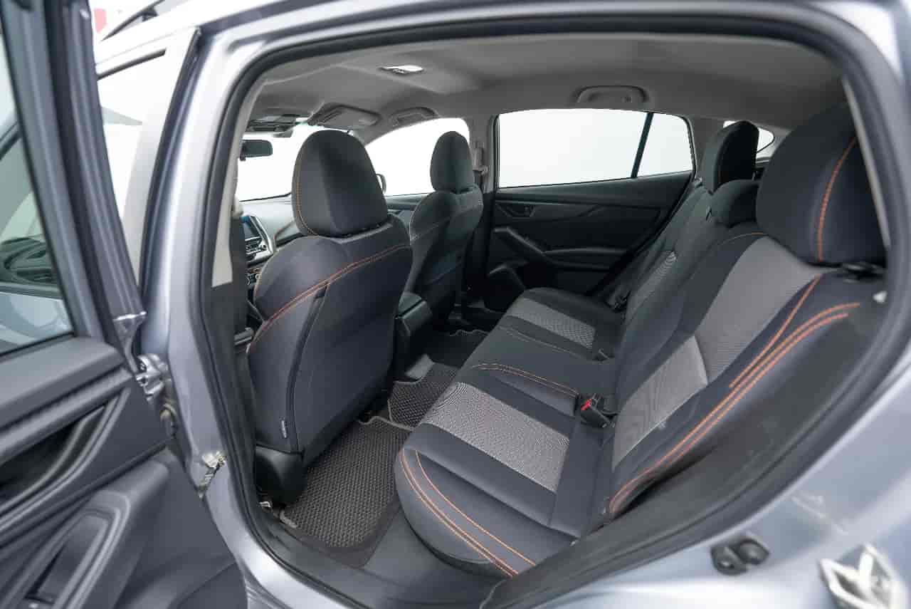 SUBARU Crosstrek - 8