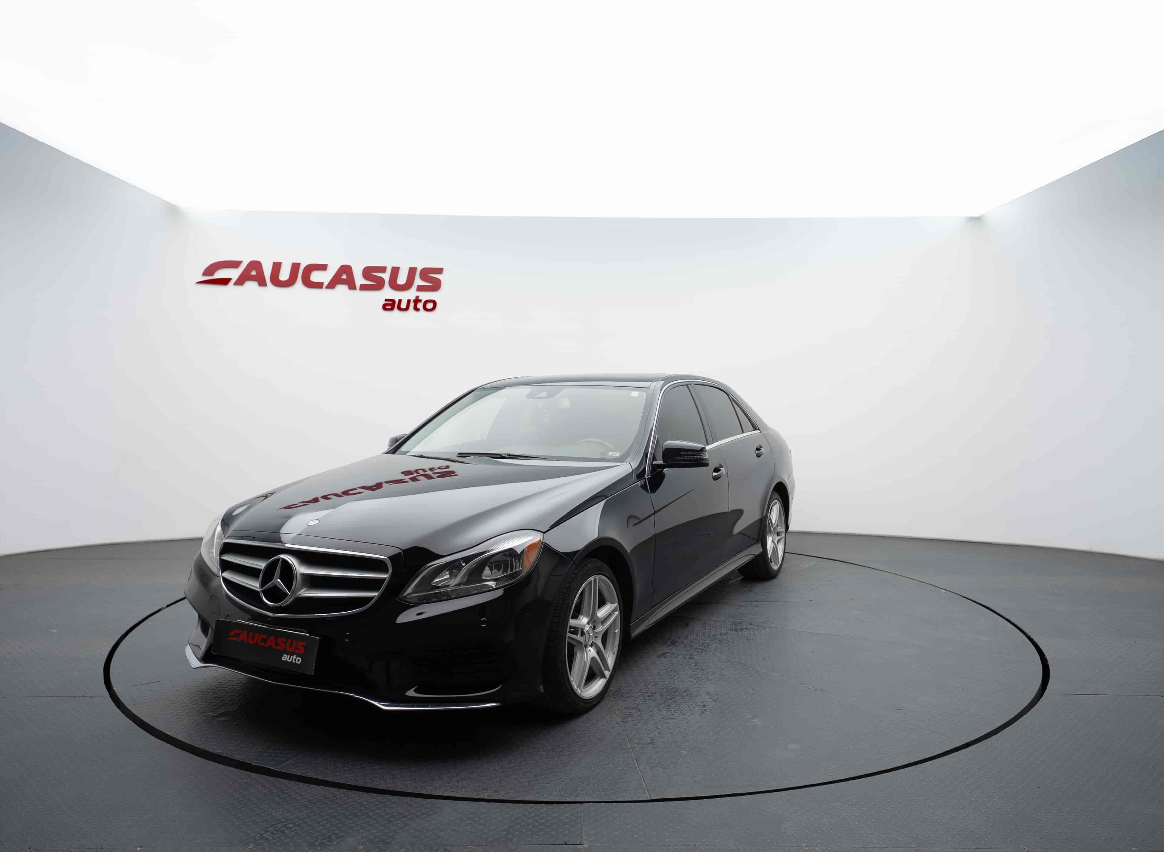 MERCEDES-BENZ E-Class - 1