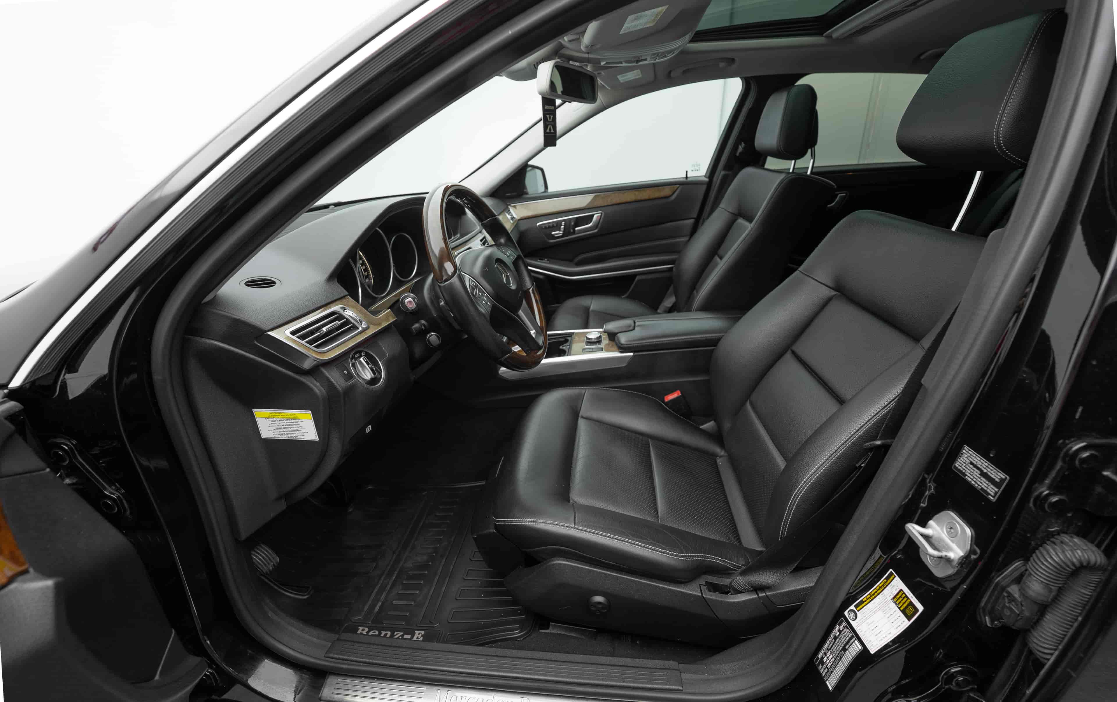 MERCEDES-BENZ E-Class - 10