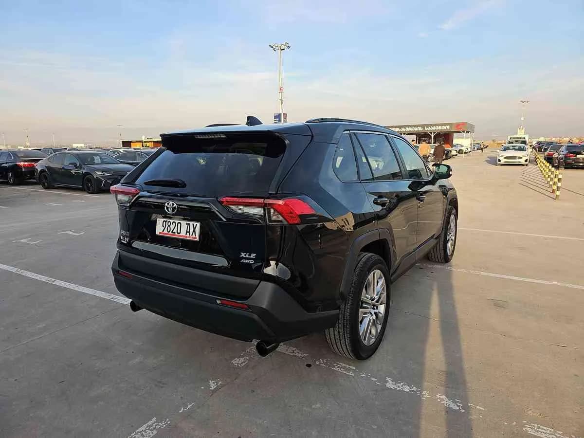 TOYOTA RAV4 - 4