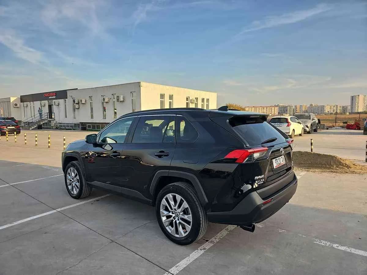 TOYOTA RAV4 - 7