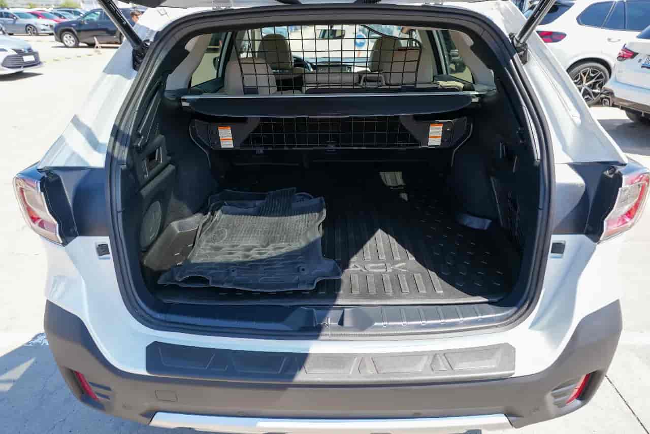 SUBARU Outback - 8