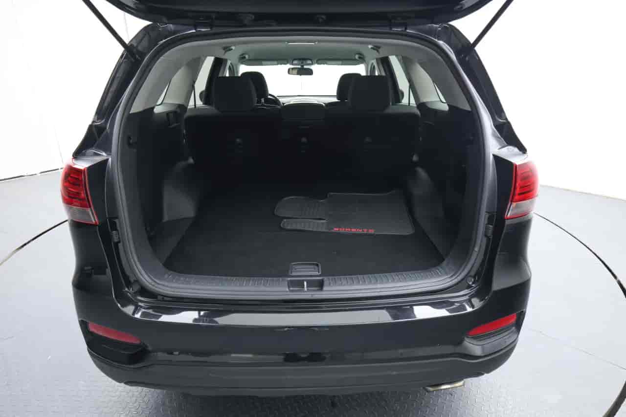 KIA Sorento - 7