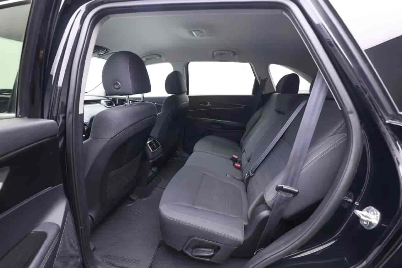 KIA Sorento - 8