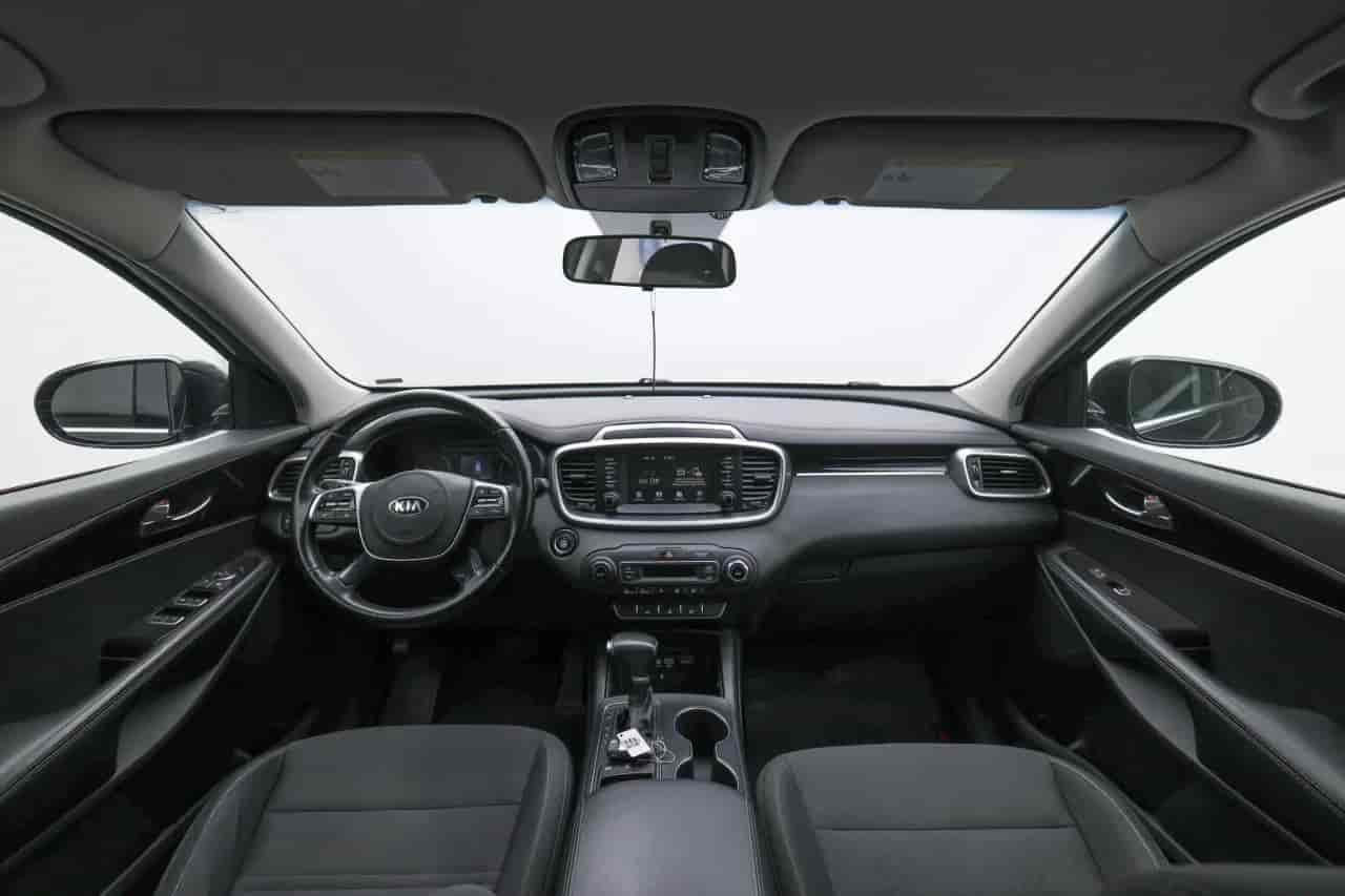 KIA Sorento - 9