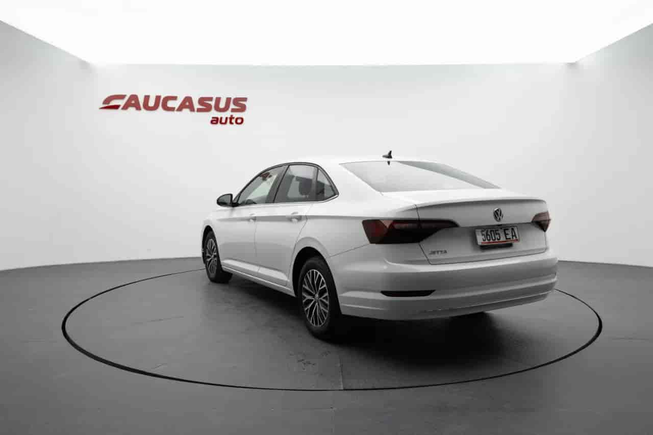 VOLKSWAGEN Jetta - 6