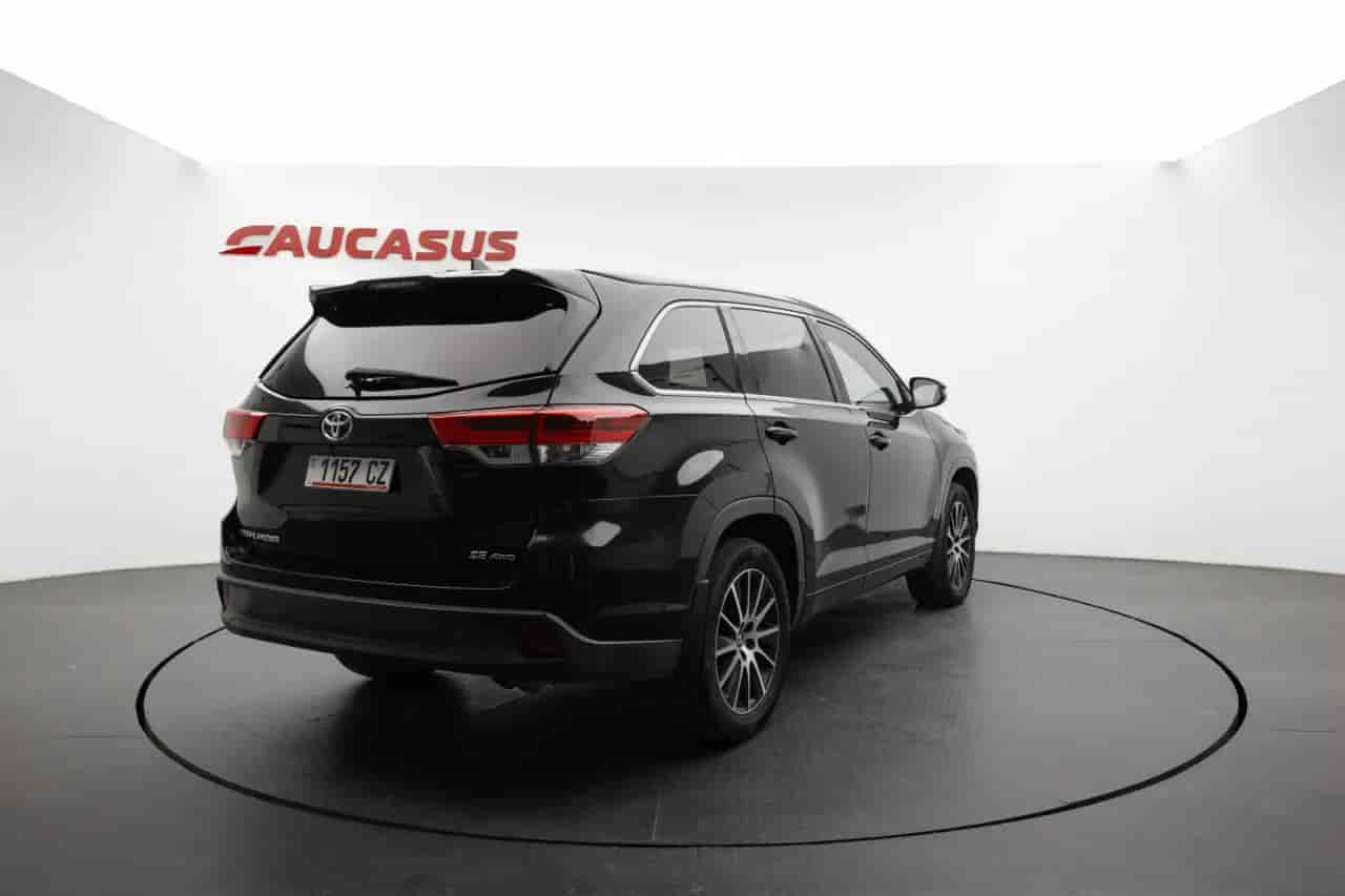 TOYOTA Highlander - 4