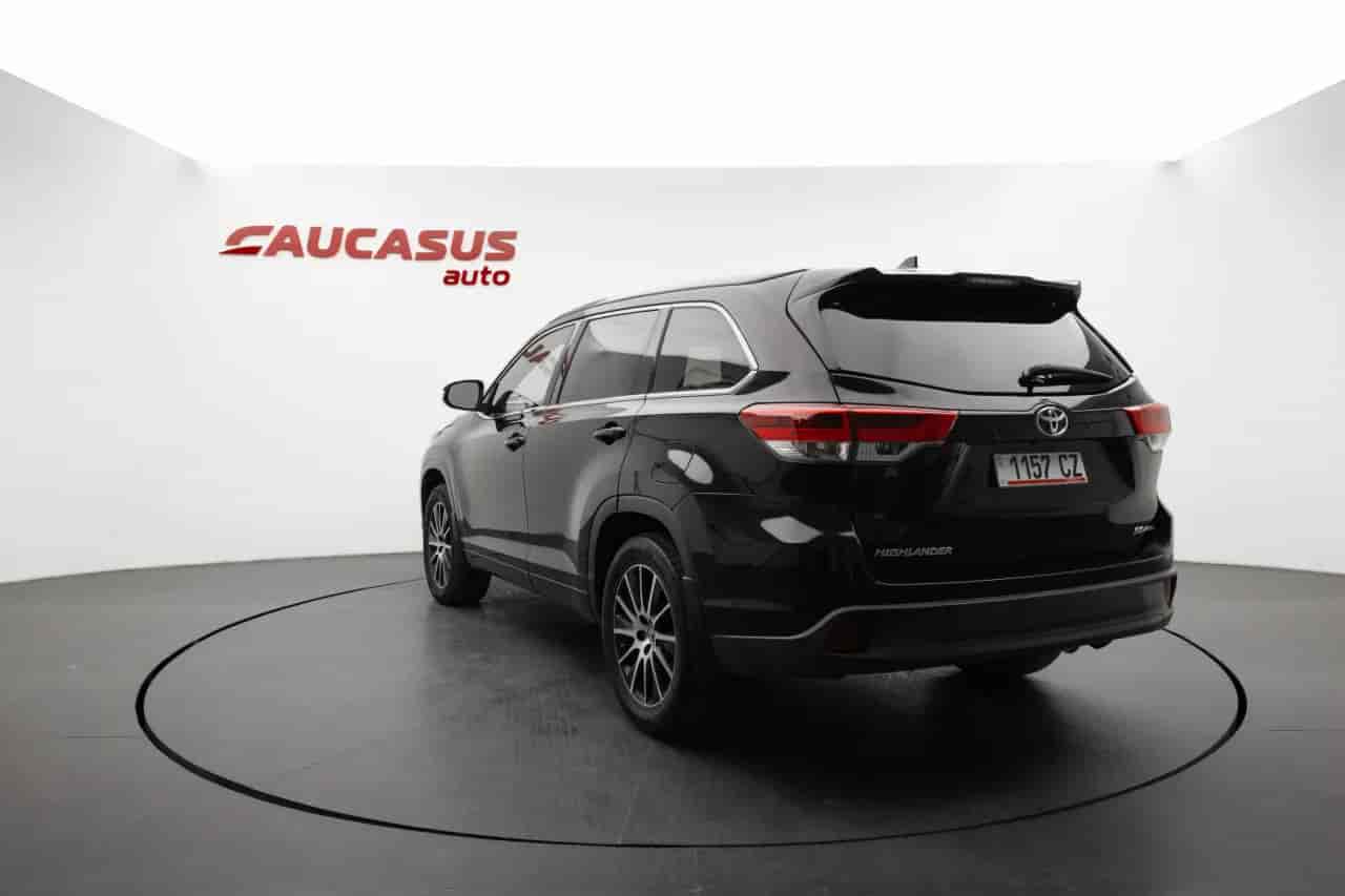 TOYOTA Highlander - 6