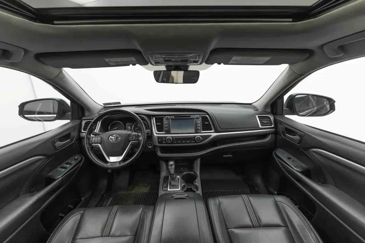 TOYOTA Highlander - 9