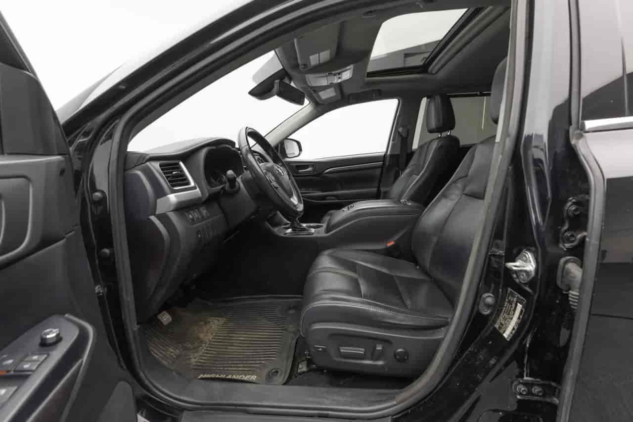 TOYOTA Highlander - 10