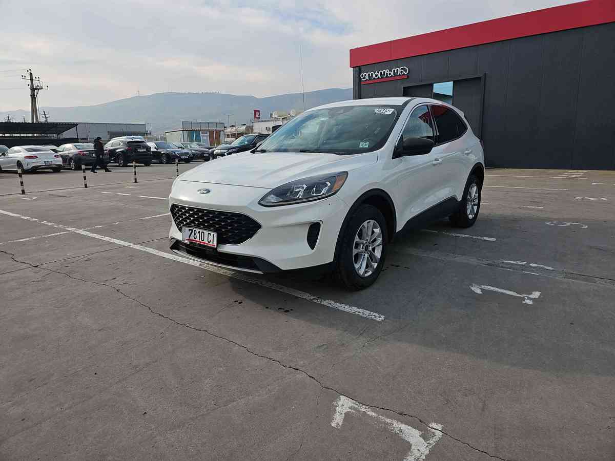 FORD Escape - 1