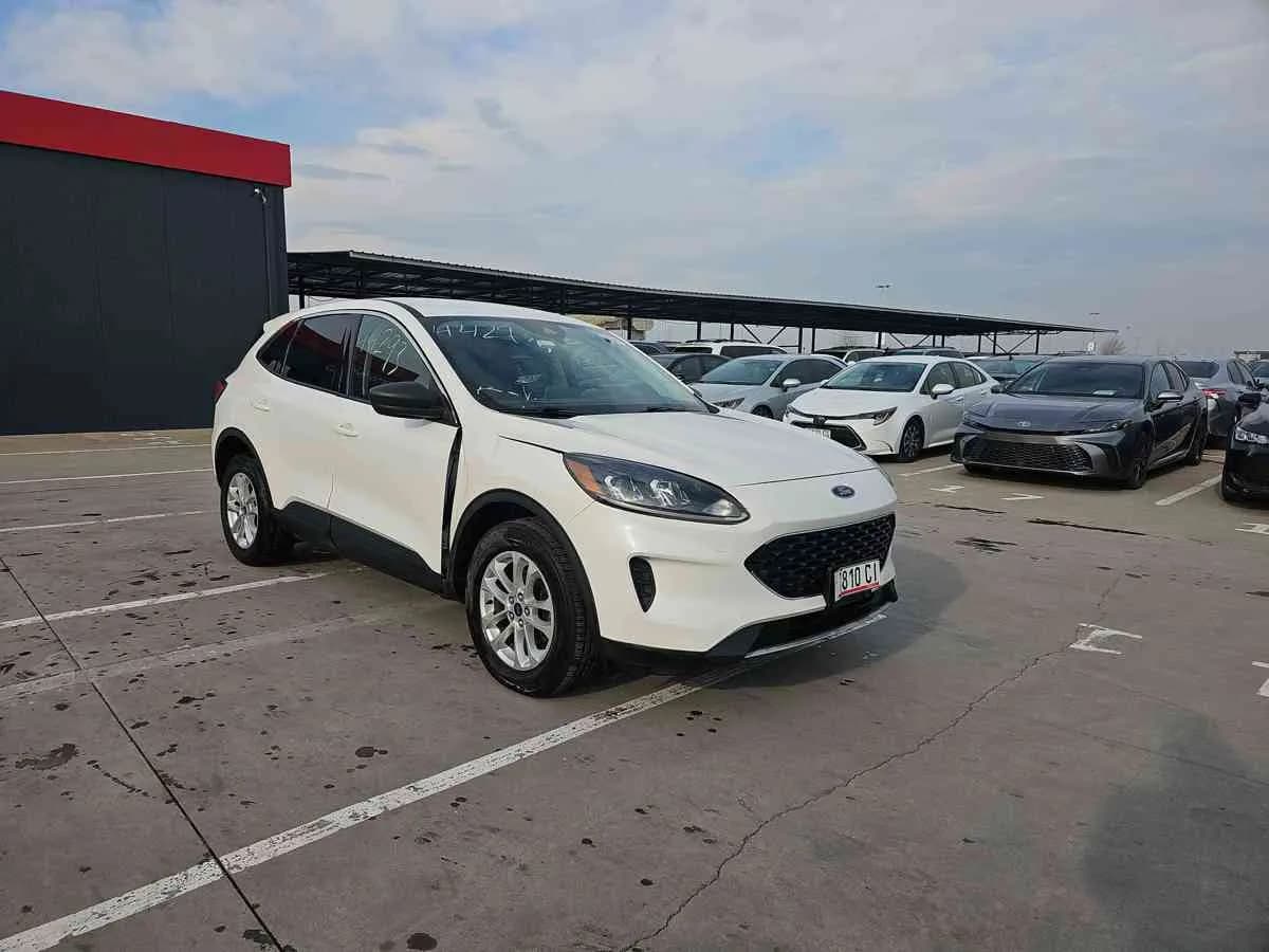 FORD Escape - 3
