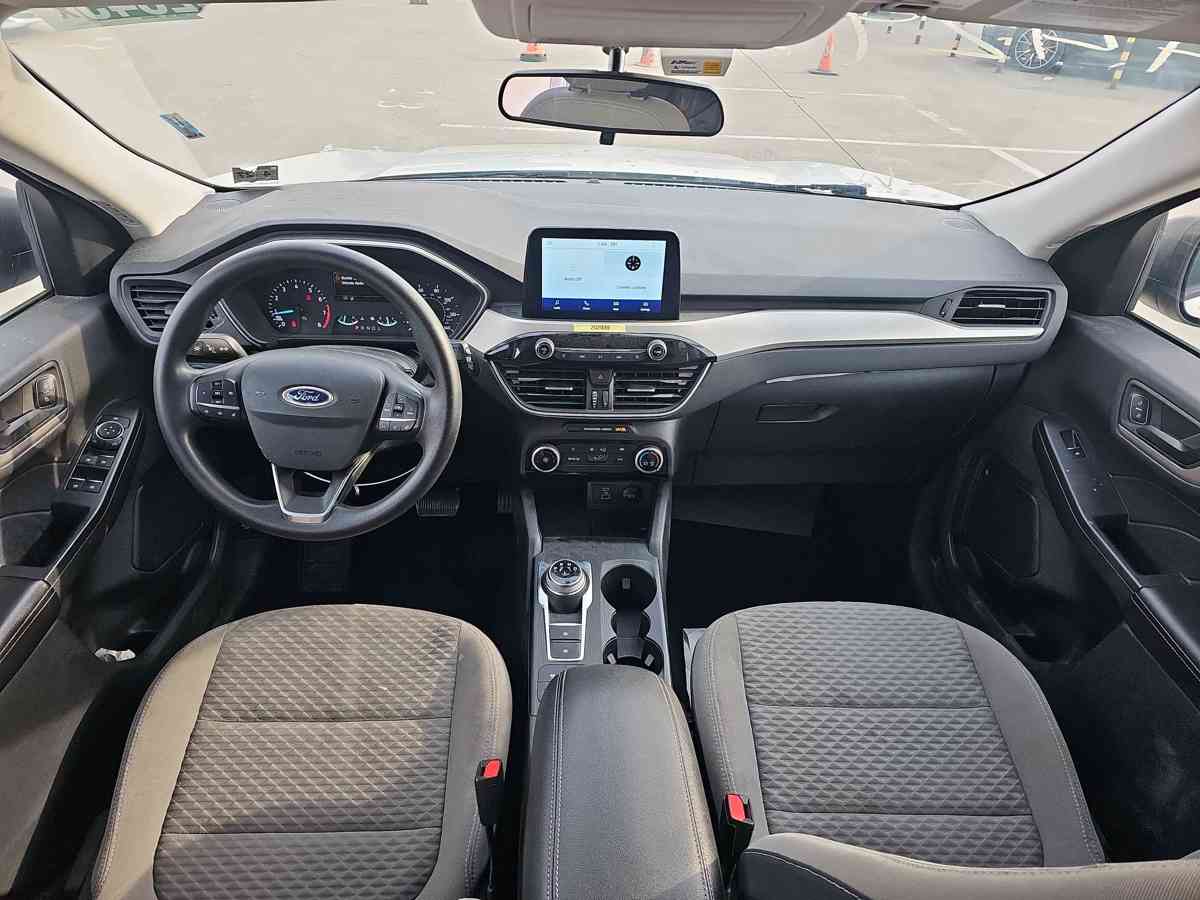 FORD Escape - 9