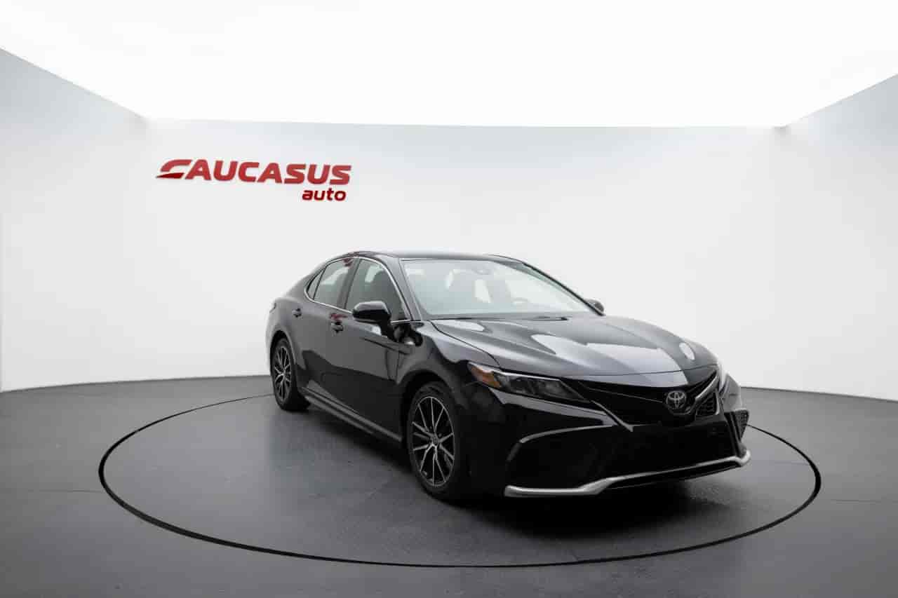 TOYOTA Camry - 3