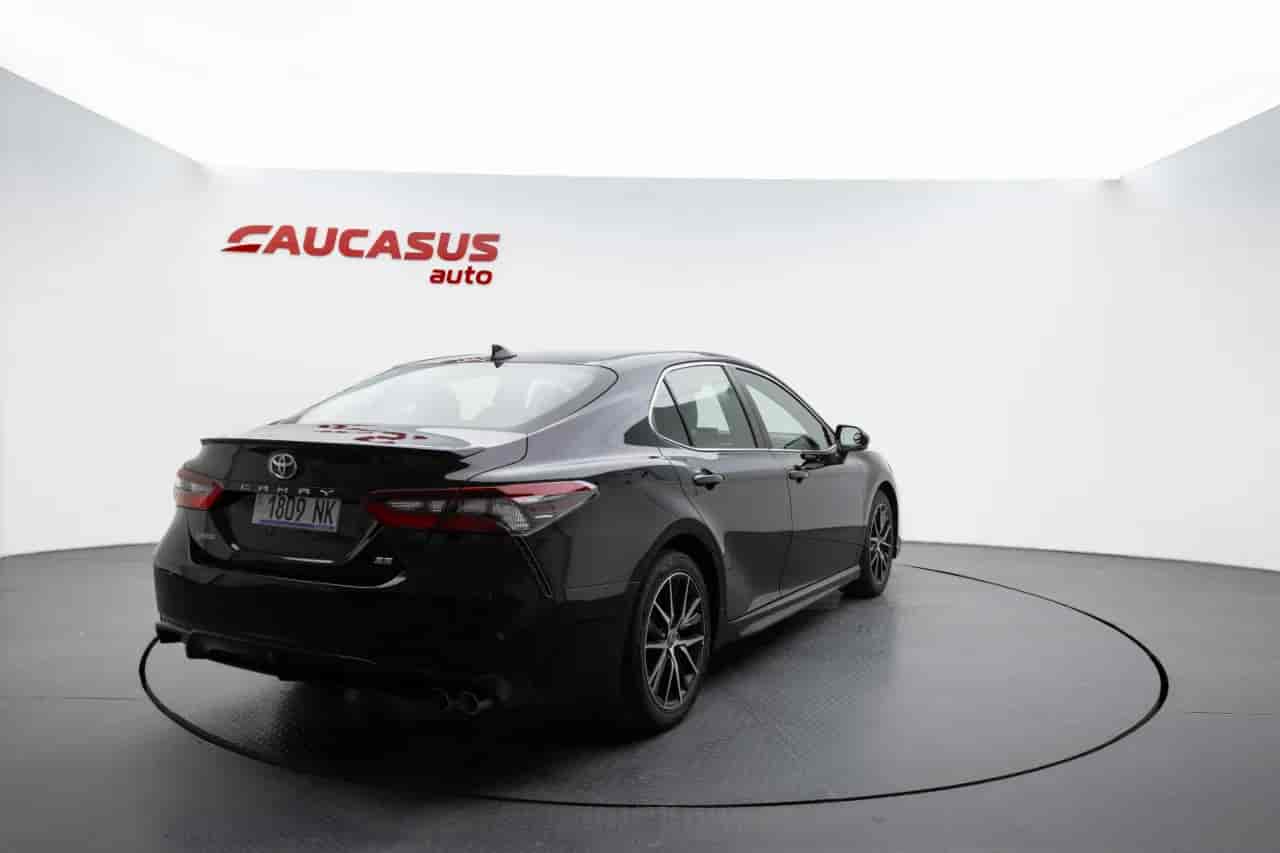 TOYOTA Camry - 4