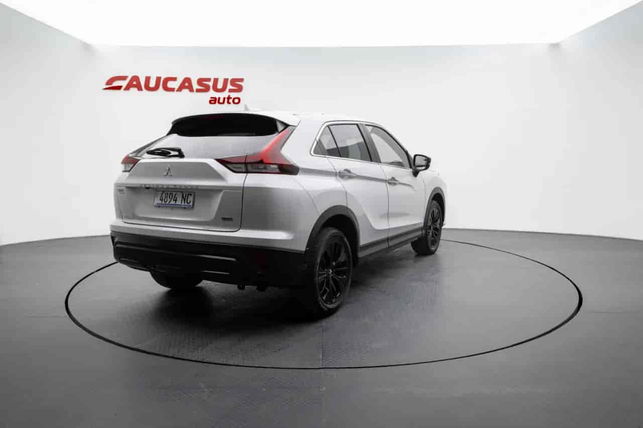 MITSUBISHI Eclipse Cross - 4