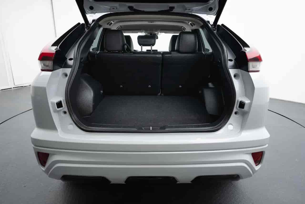 MITSUBISHI Eclipse Cross - 7