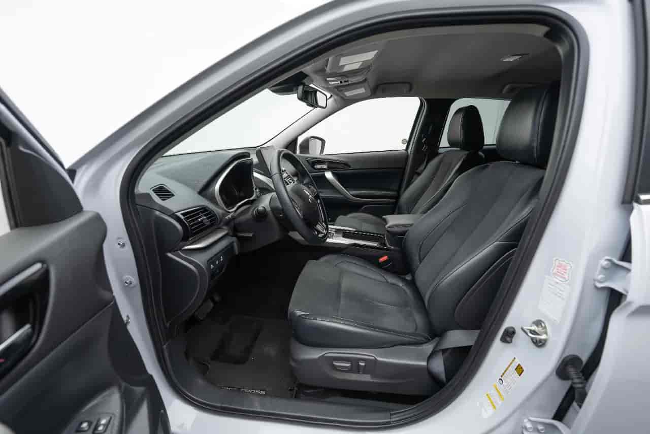 MITSUBISHI Eclipse Cross - 10