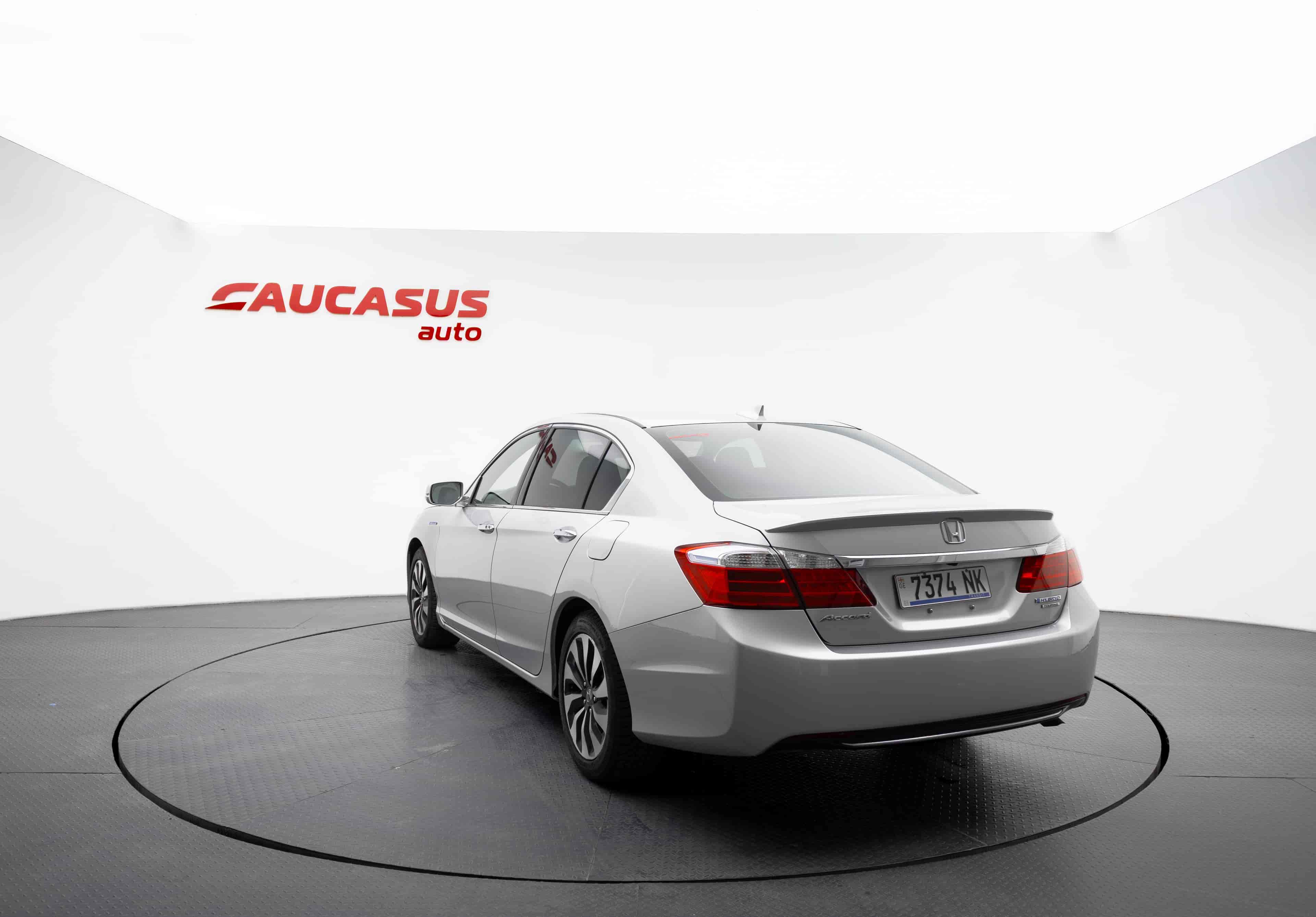 HONDA Accord - 6