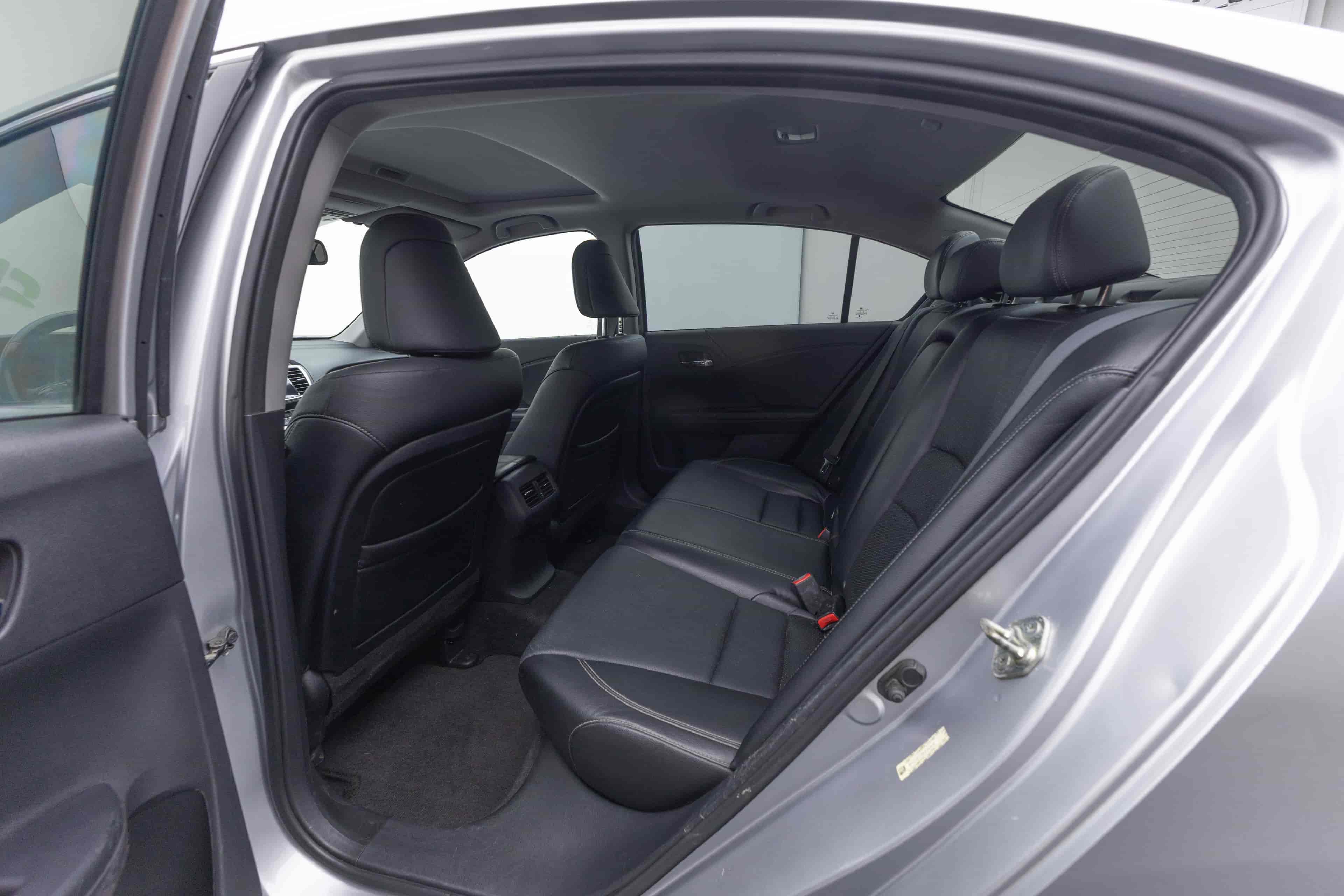 HONDA Accord - 8