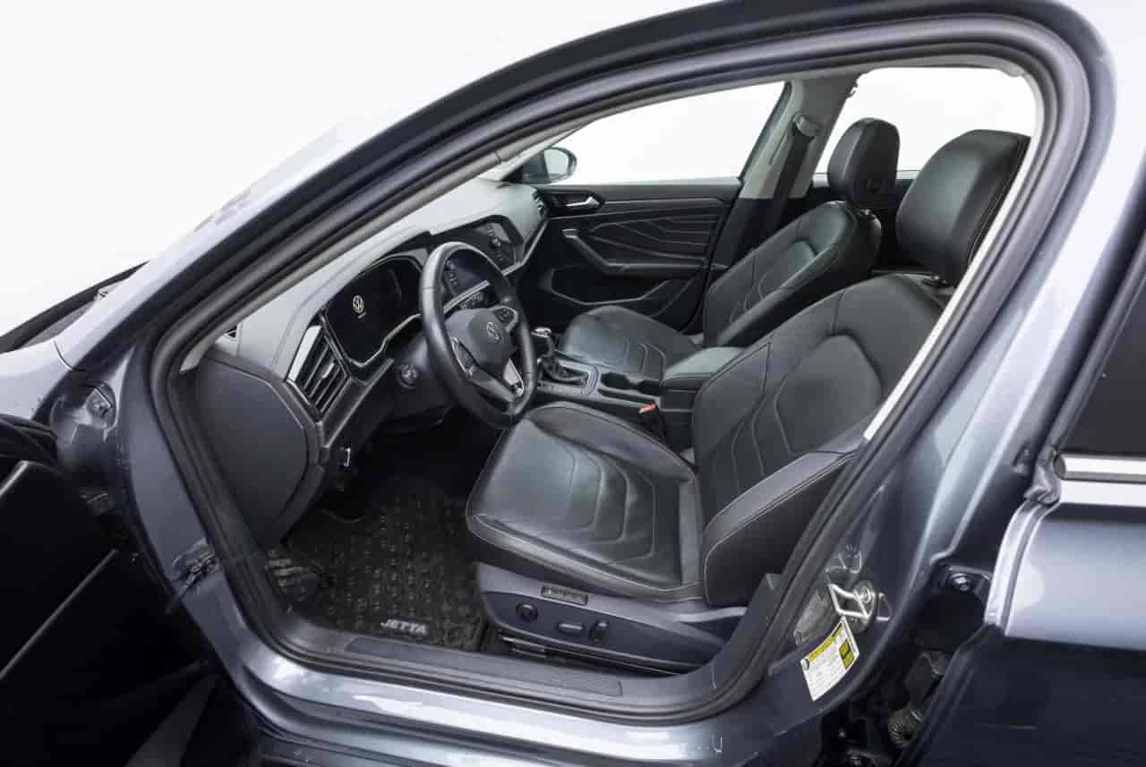 VOLKSWAGEN Jetta - 10