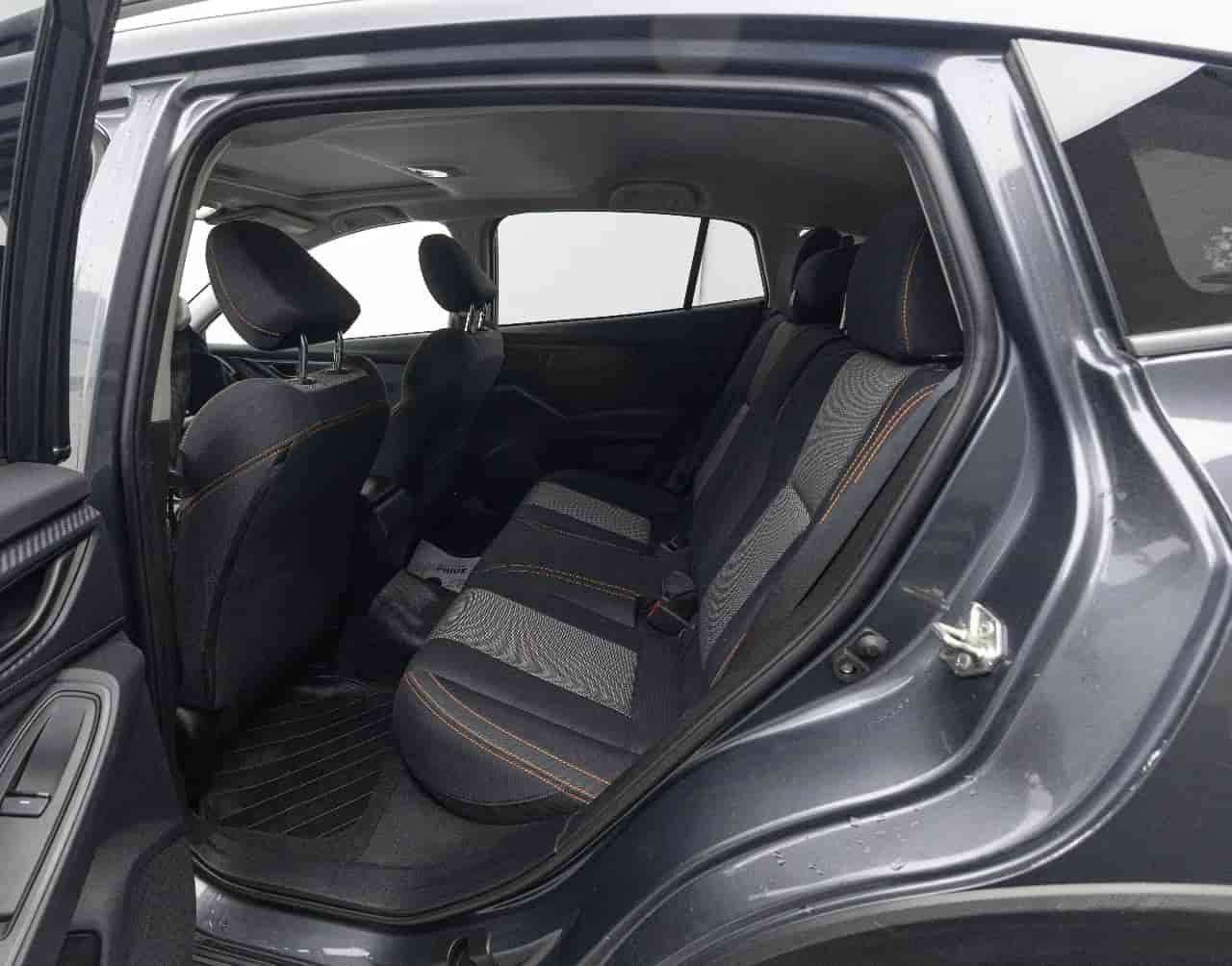 SUBARU Crosstrek - 8