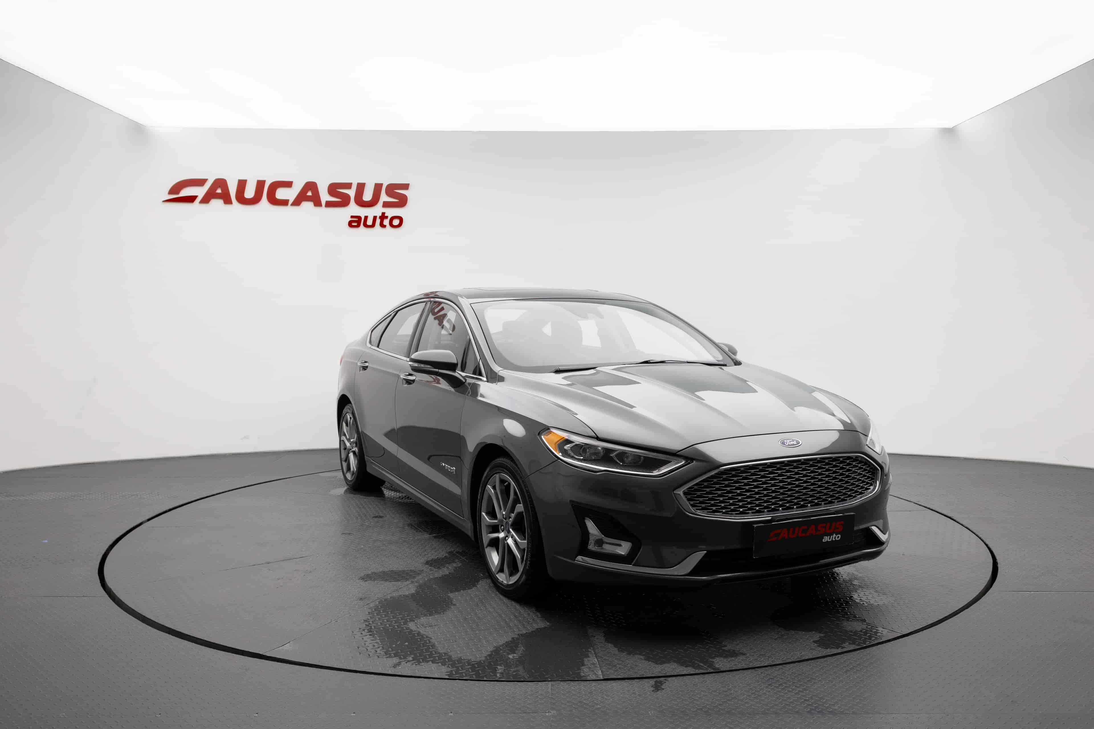 FORD Fusion - 3