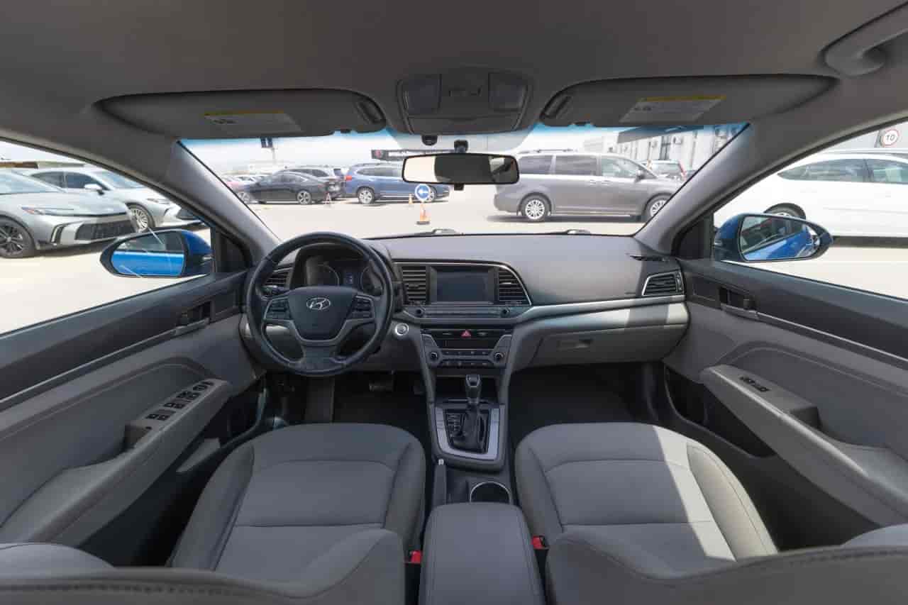 HYUNDAI Elantra - 9