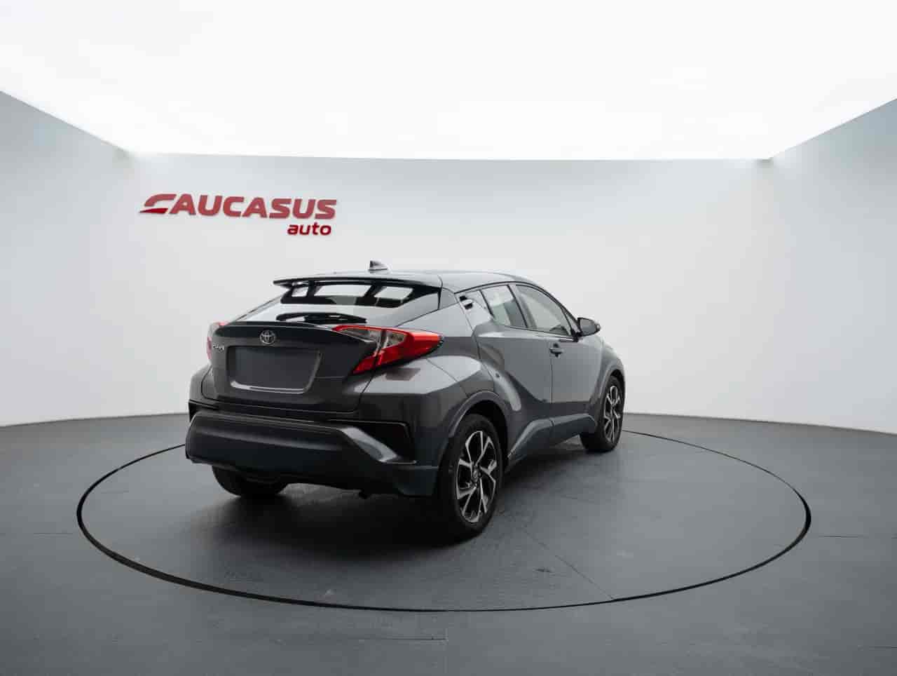 TOYOTA C-HR - 4