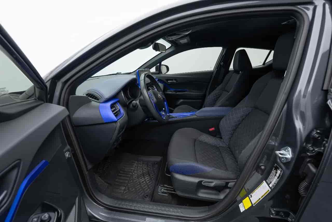 TOYOTA C-HR - 10