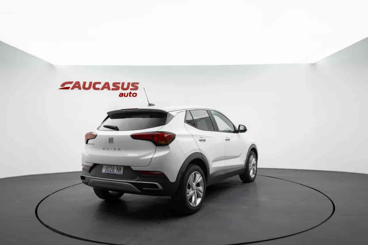 BUICK Encore GX - 4