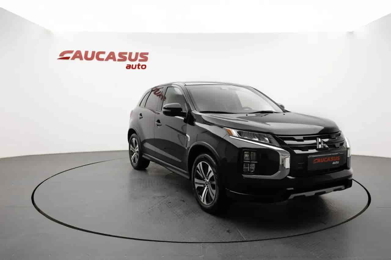 MITSUBISHI Outlander - 3