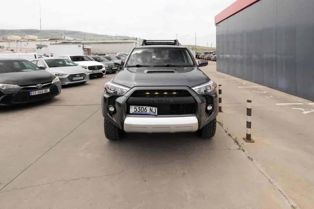 TOYOTA 4-Runner - 2
