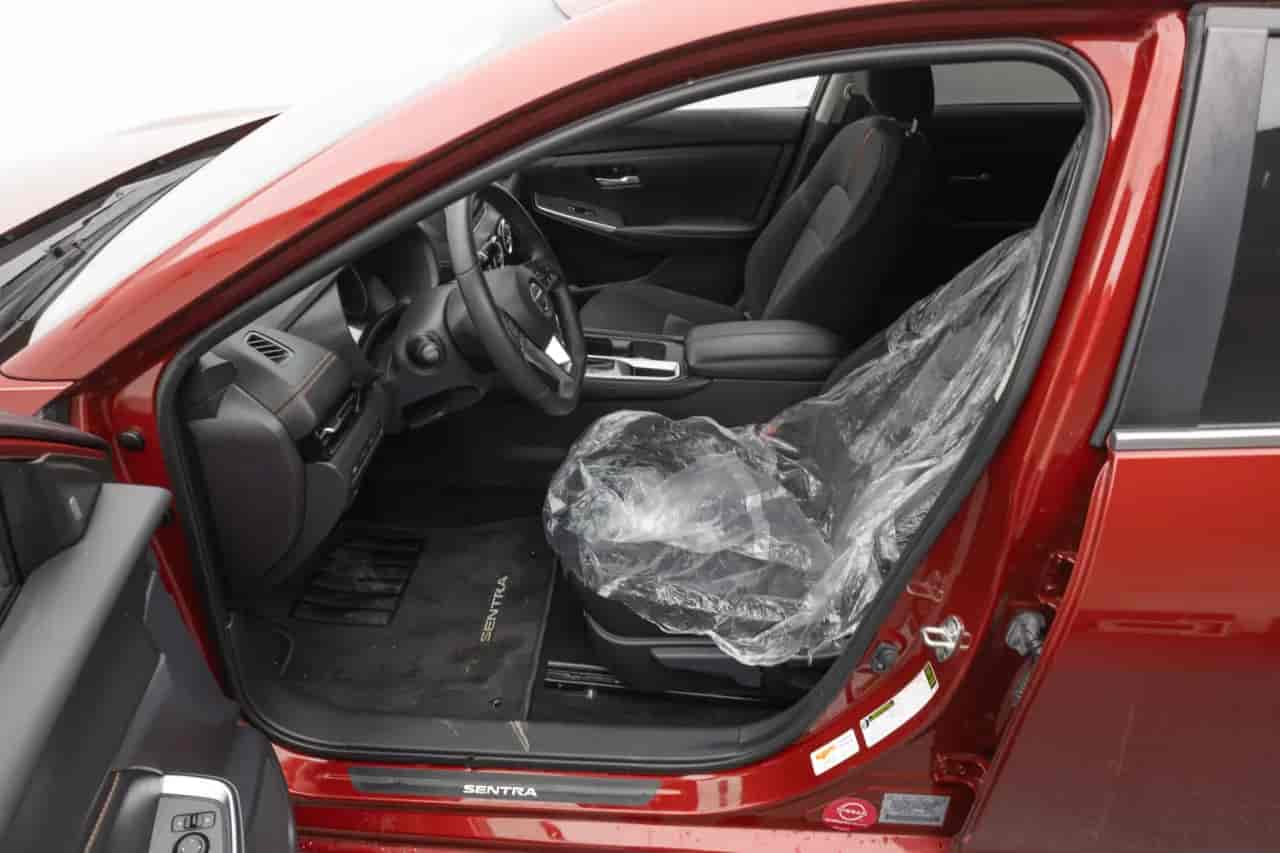 NISSAN Sentra - 10