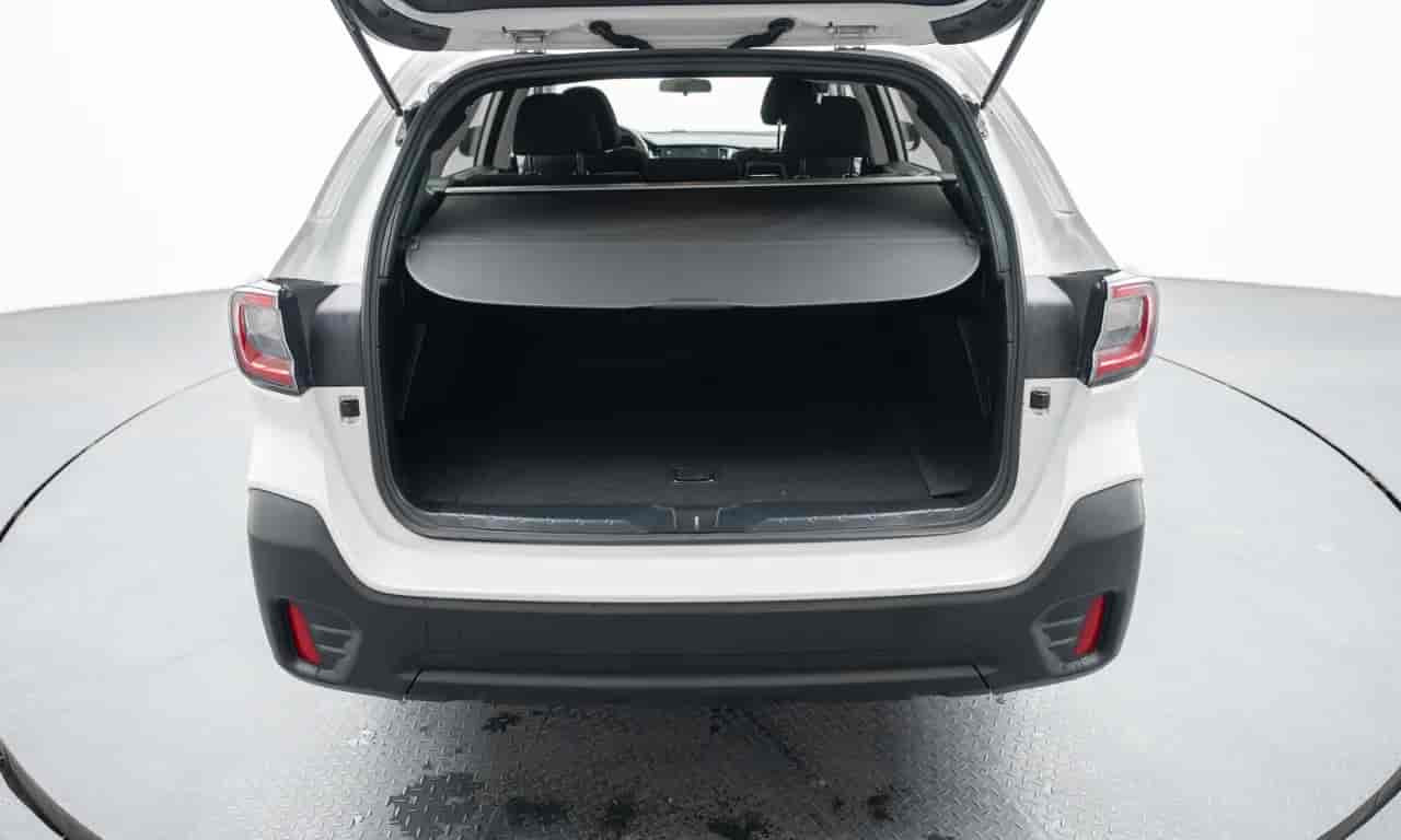 SUBARU Outback - 7