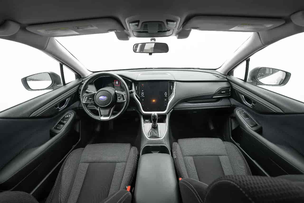 SUBARU Outback - 9