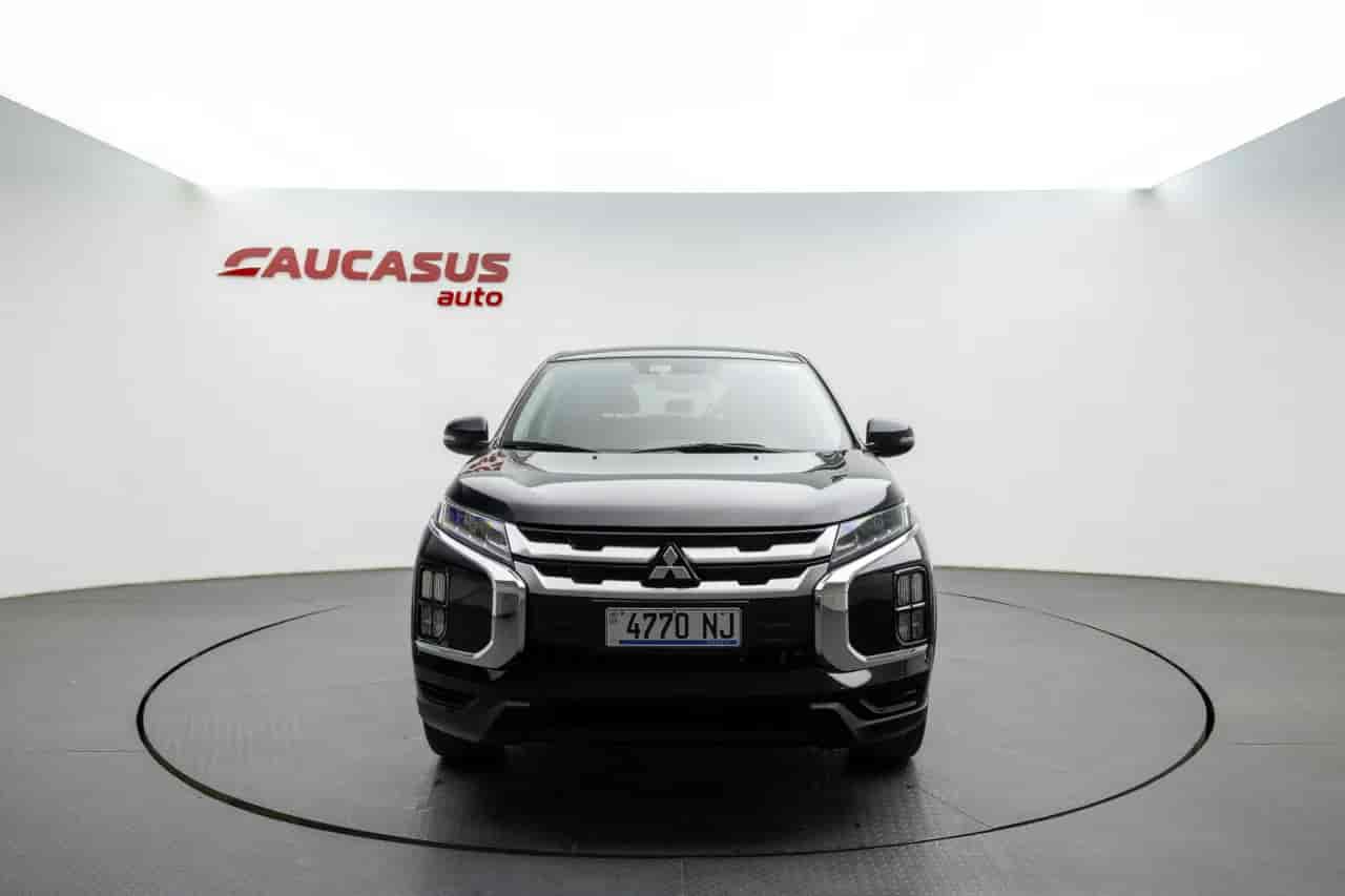 MITSUBISHI Outlander Sport - 2