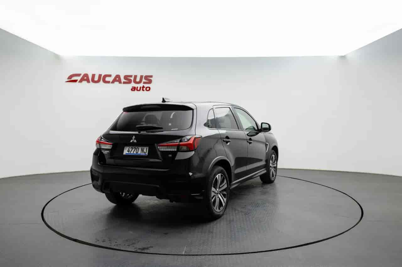 MITSUBISHI Outlander Sport - 6