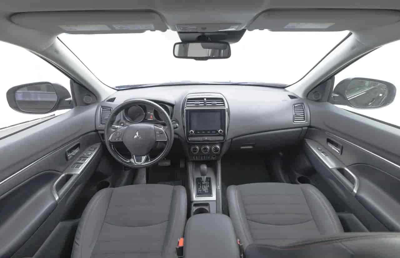 MITSUBISHI Outlander Sport - 9