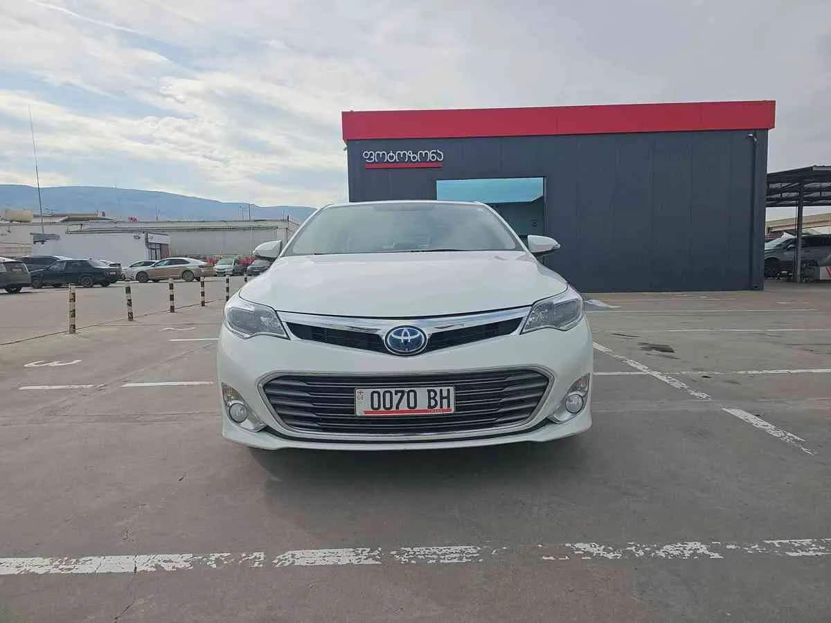 TOYOTA Avalon - 2