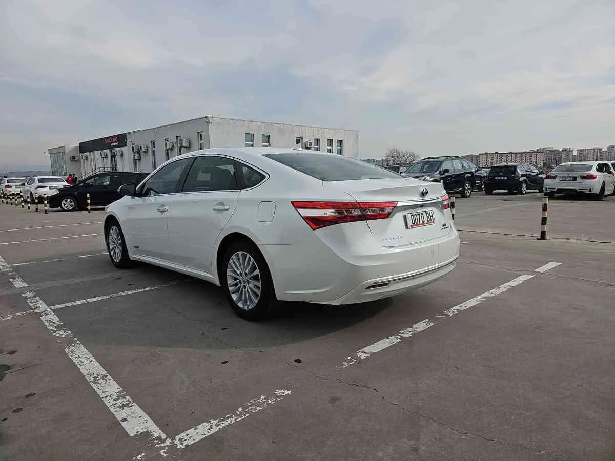 TOYOTA Avalon - 6