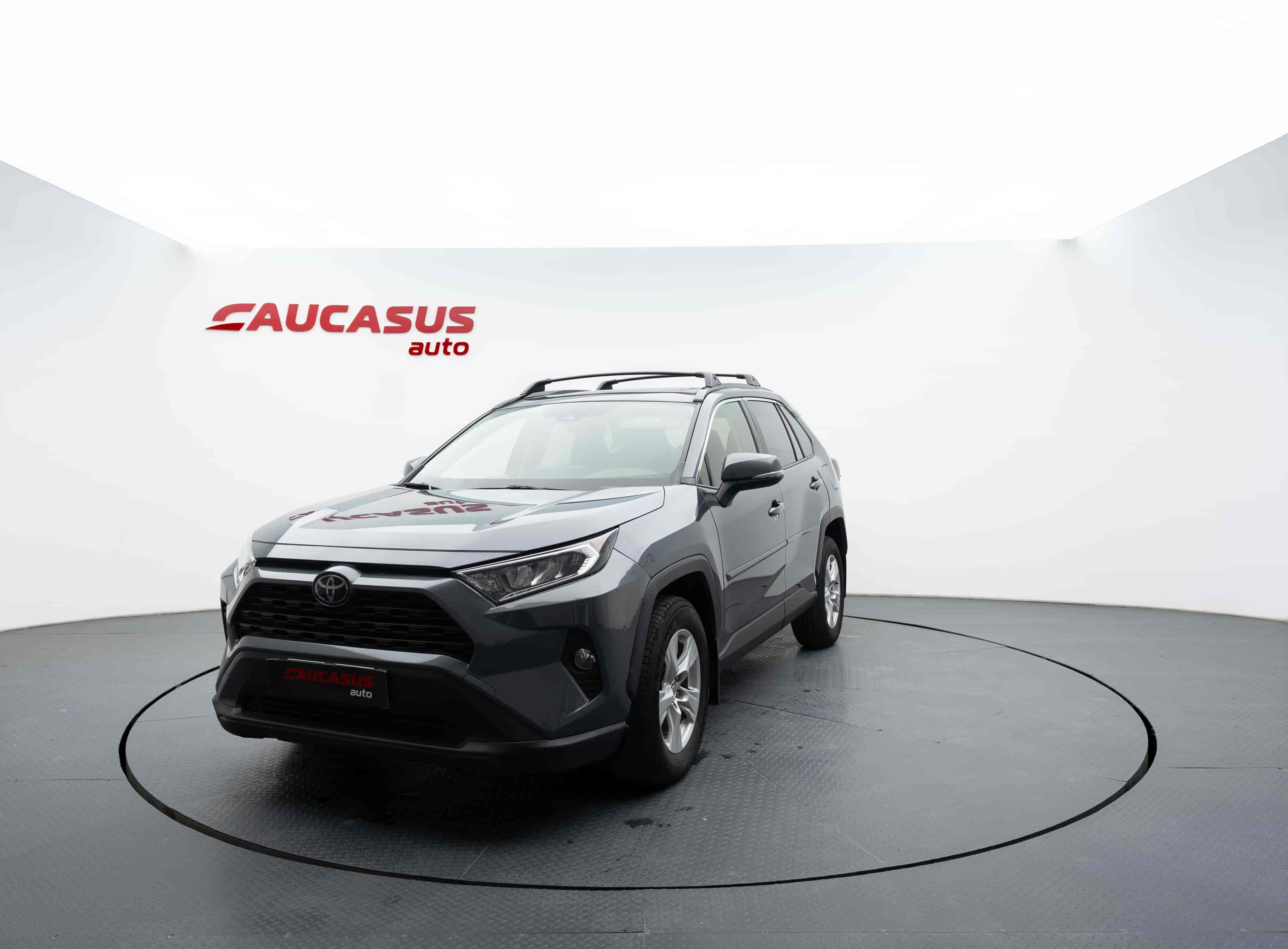 TOYOTA RAV4 - 1