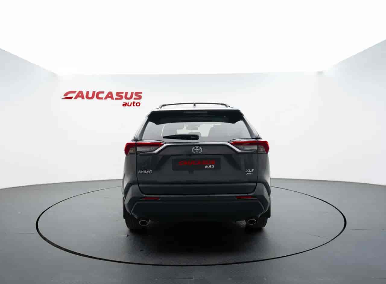 TOYOTA RAV4 - 5