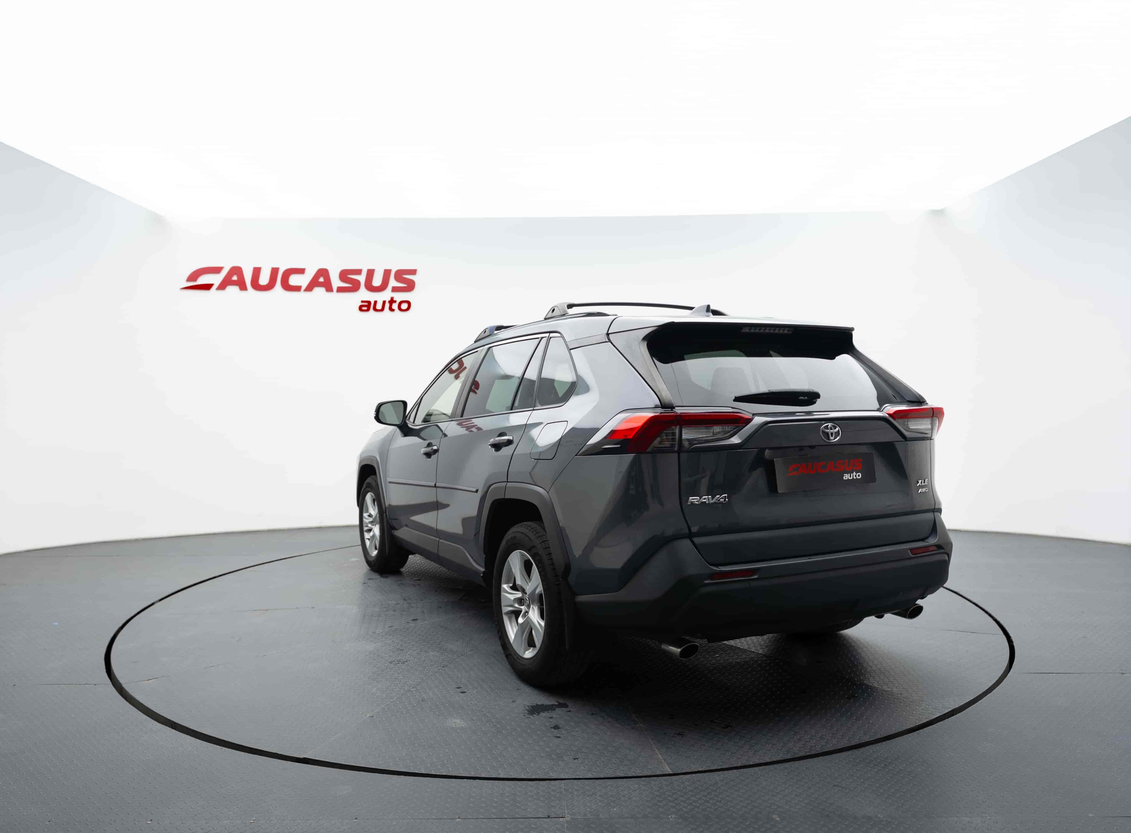 TOYOTA RAV4 - 6