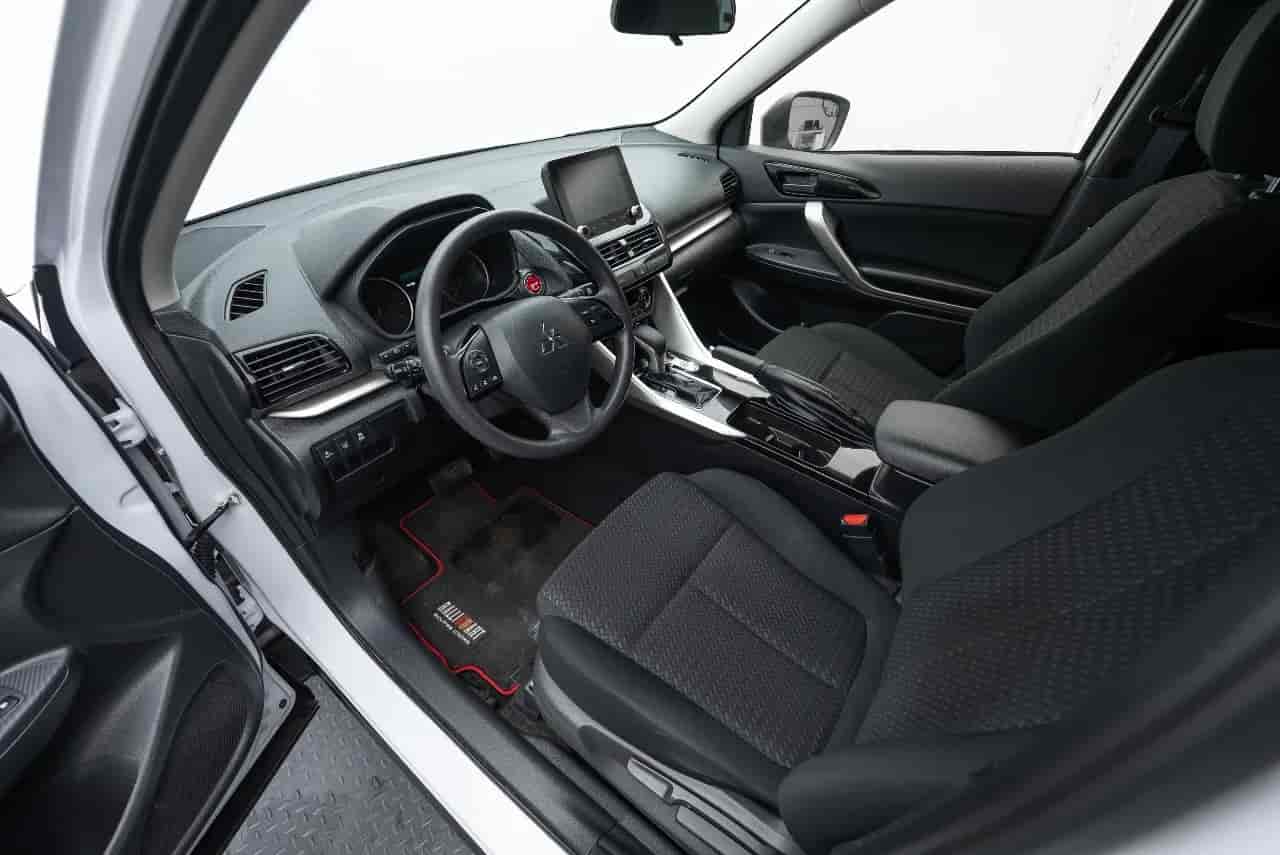 MITSUBISHI Eclipse Cross - 10